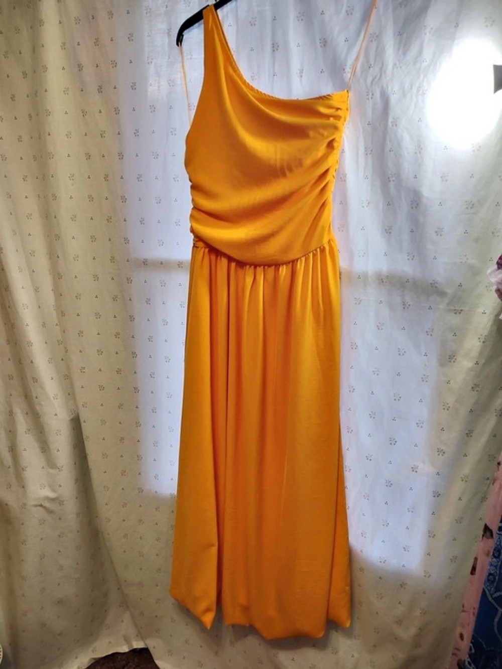 Vestique Tangerine Pop Dress Ruched One-Shoulder Maxi Dress in Orange Size Small